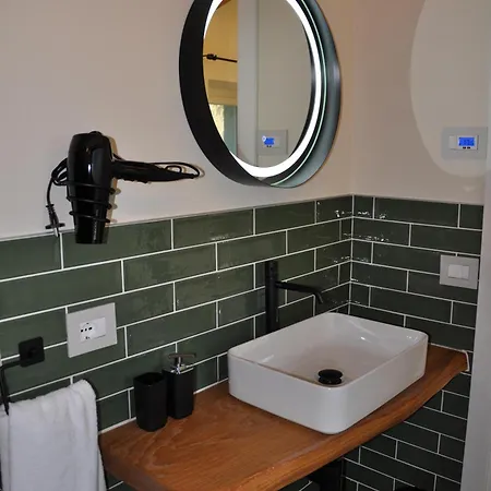 Oda ve Kahvaltı Avie Honey & Breakfast La Morra