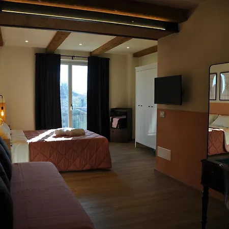 Avie Honey & Breakfast