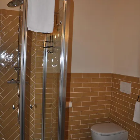 فندق مبيت وإفطار Avie Honey & Breakfast لا مورّا