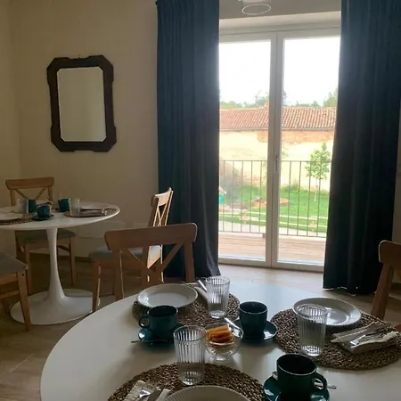 Avie Honey & Breakfast Bed & Breakfast 3*