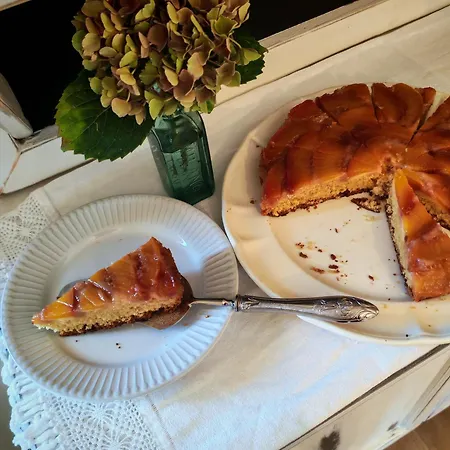 Avie Honey & Breakfast Bed & Breakfast La Morra
