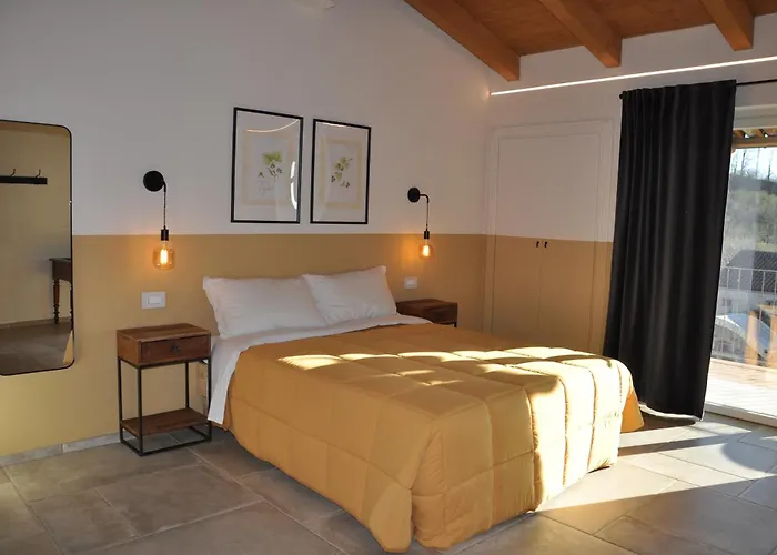 Avie Honey & Breakfast 3* La Morra