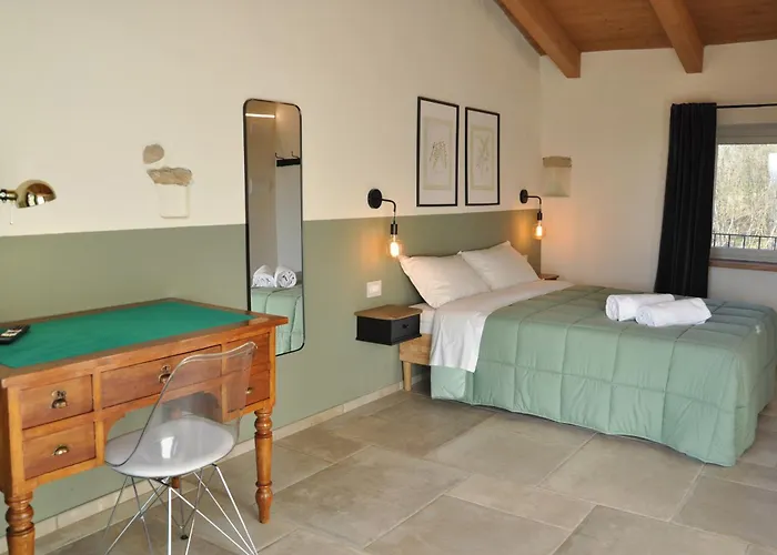 Avie Honey & Breakfast Couette-café La Morra