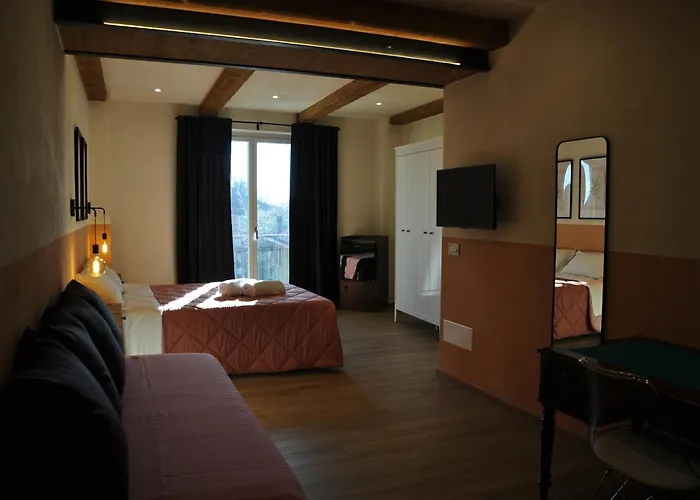 Avie Honey & Breakfast