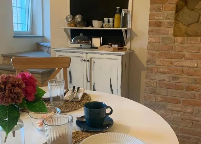 Avie Honey & Breakfast 3* La Morra