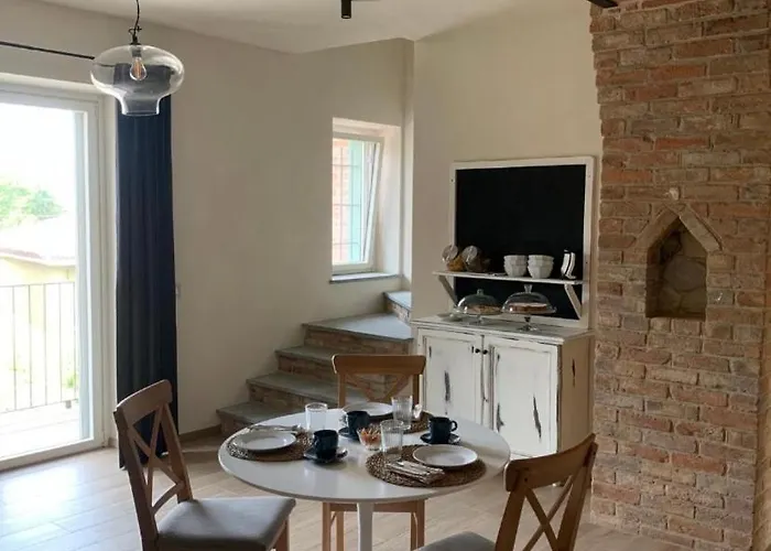 Avie Honey & Breakfast Couette-café La Morra